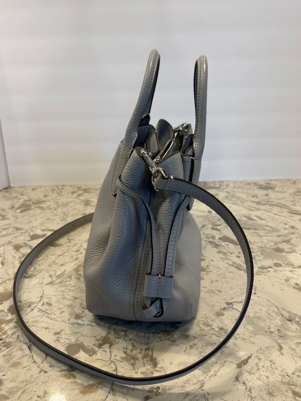 EUC Like New Kate Spade Dumpling Small Satchel Crossbody Handbag Grey Leather